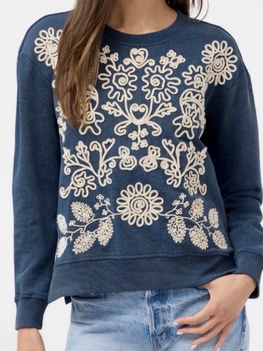 Johnny Was Indigo sutash
Sweatshirt Floral Marico
Embroidered Women's S NWOT